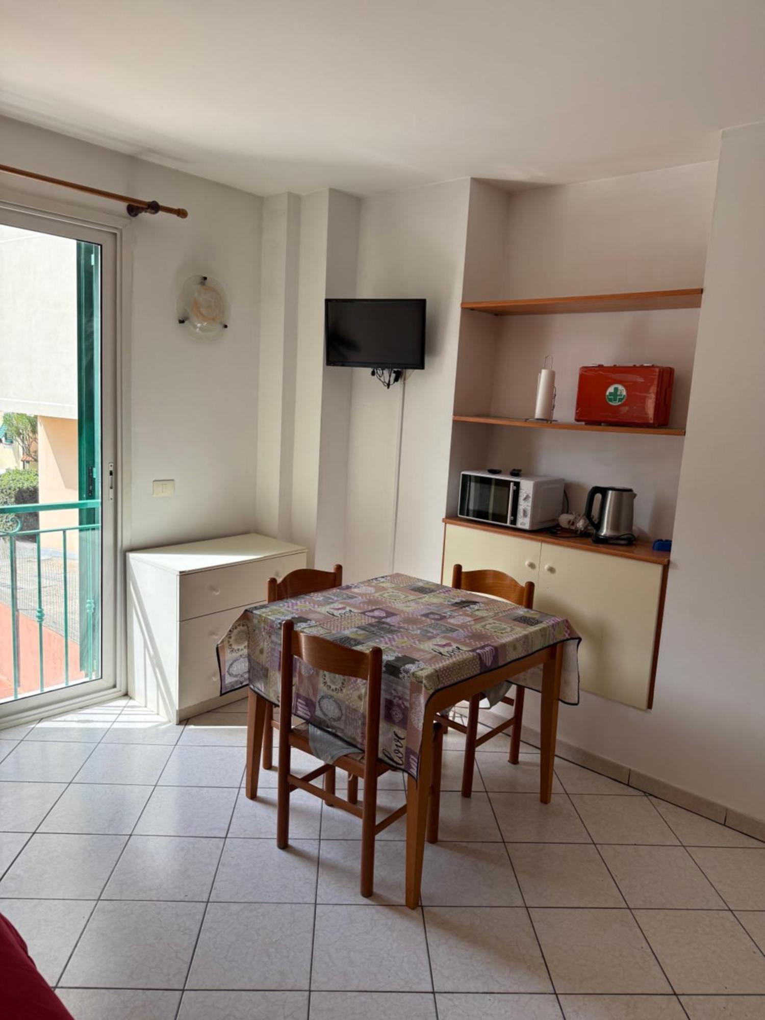 Villamareblu * Ventimiglia