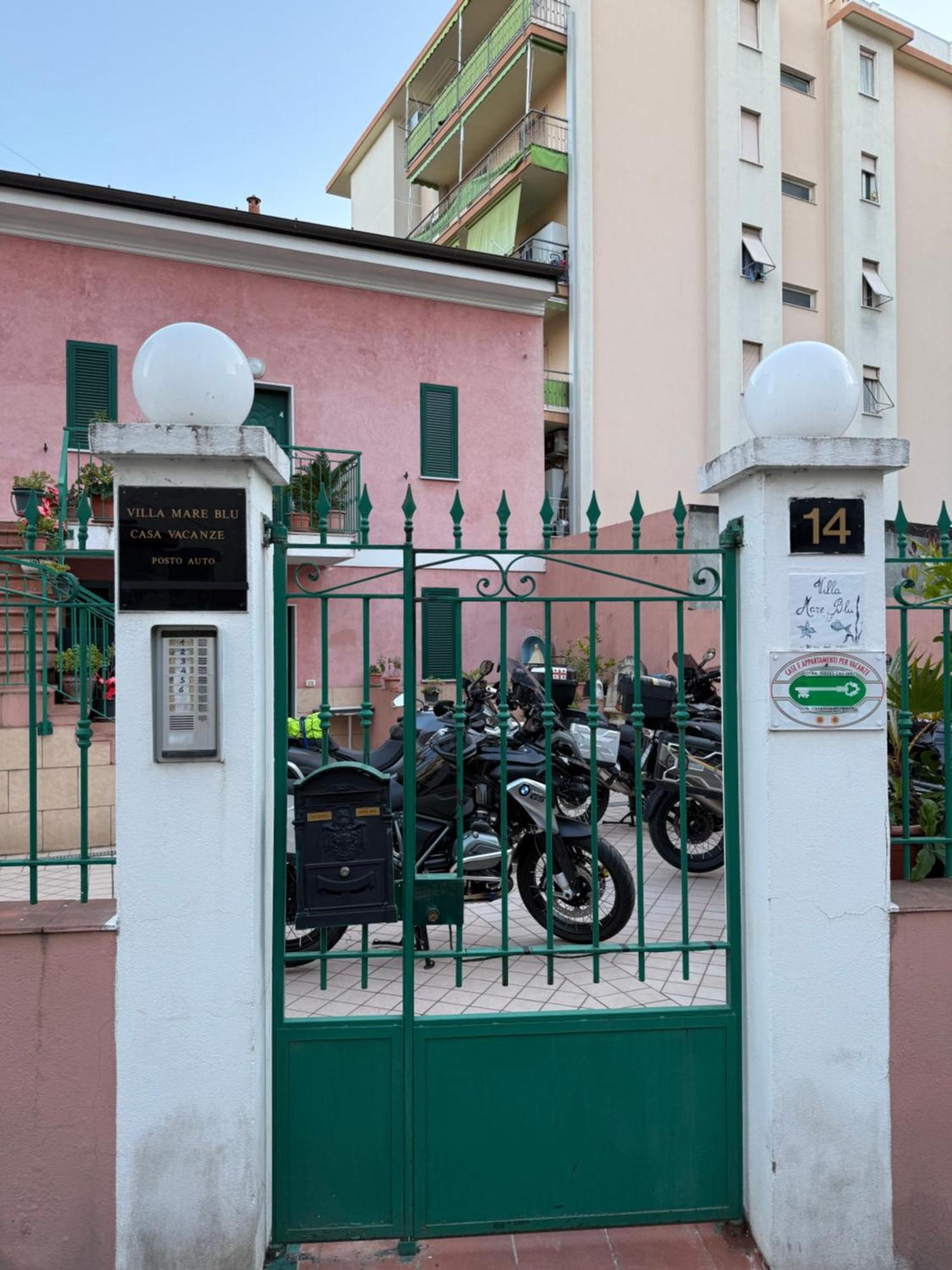Villamareblu * Ventimiglia