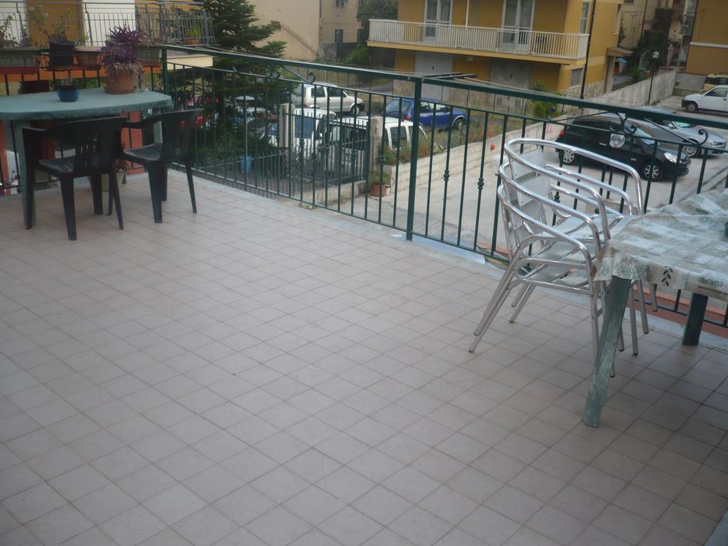 Villamareblu *